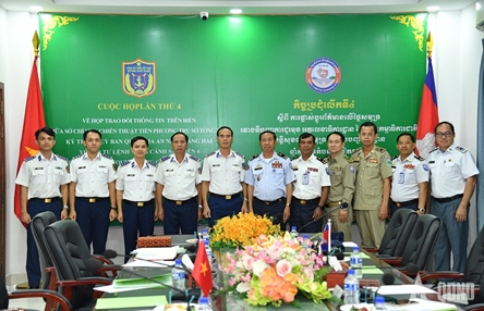 Vietnam’s Coast Guard Region 4, Cambodian Frontline Tactical Command promote ties